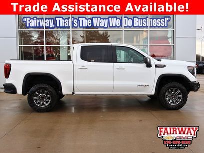 New 2026 GMC Sierra 1500 AT4X w/ LPO, Black Badging Package
