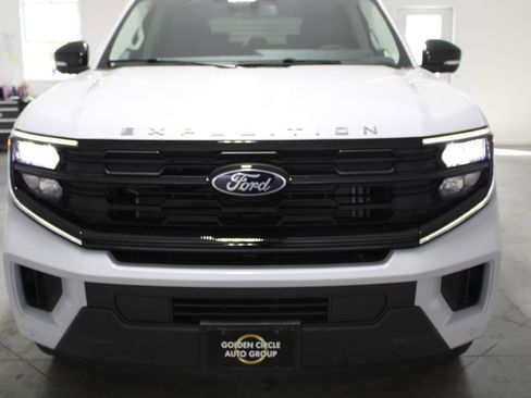 New 2026 Ford Expedition Active image 59