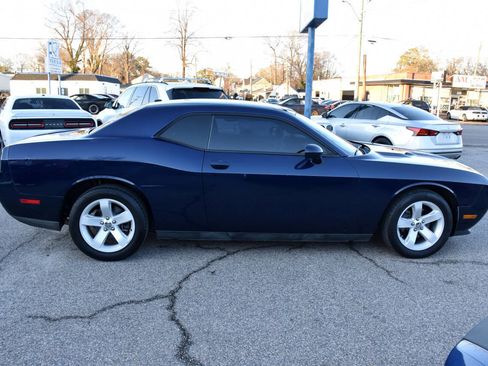 Used 2013 Dodge Challenger SXT w/ Sound Group image 8