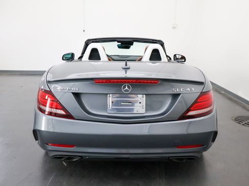 Used 2019 Mercedes-Benz SLC 43 AMG image 5