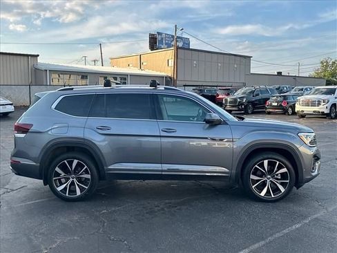 Used 2024 Volkswagen Atlas SEL Premium R-Line AWD/4WD image 12