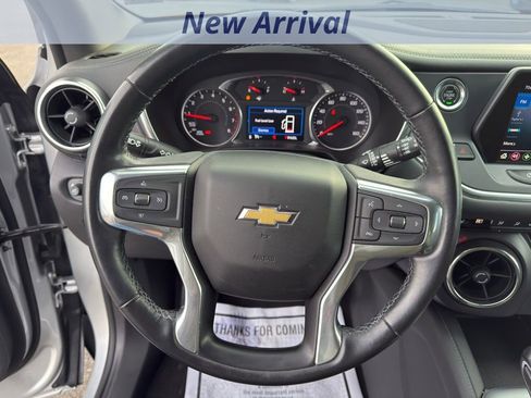 Used 2020 Chevrolet Blazer LT image 9