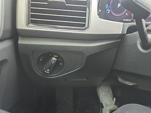 Used 2019 Volkswagen Atlas SEL Premium AWD/4WD image 20