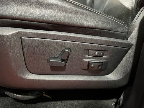 Used 2017 RAM 3500 Laramie image 22