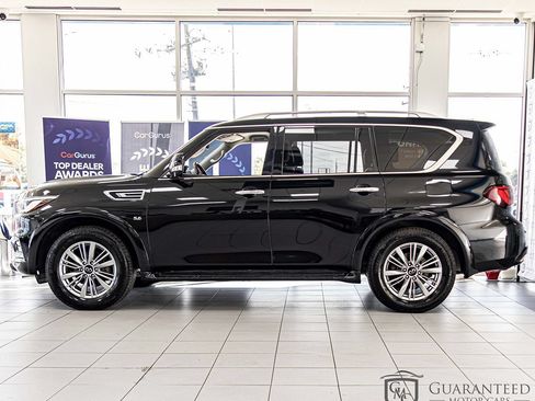 Used 2018 INFINITI QX80 2WD w/ Driver Assistance Package image 6