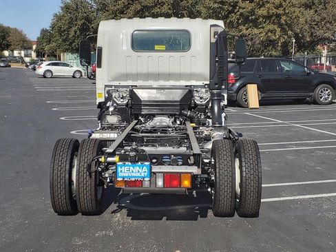 New 2025 Chevrolet Low Cab Forward 5500 XD image 5