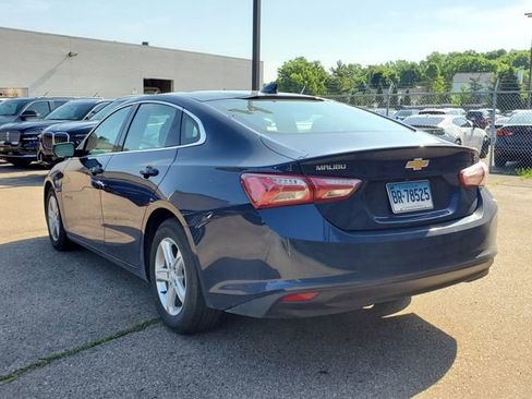 Used 2022 Chevrolet Malibu LT image 4