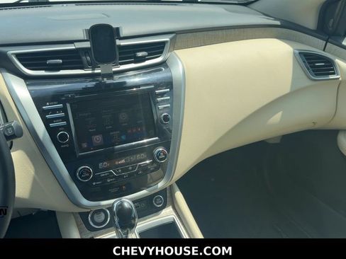 Used 2022 Nissan Murano SV w/ Cargo Package FWD image 18