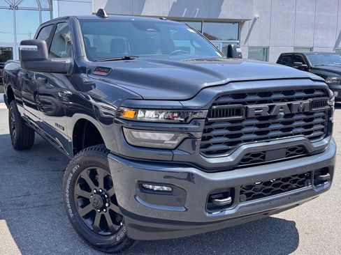 New 2026 RAM 2500 Big Horn AWD/4WD image 1