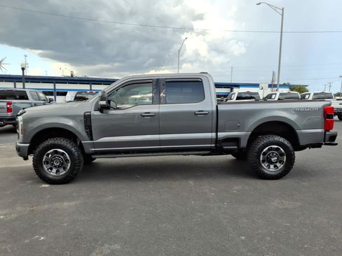 Used 2024 Ford F250 Lariat w/ Lariat Ultimate Package AWD/4WD image 2