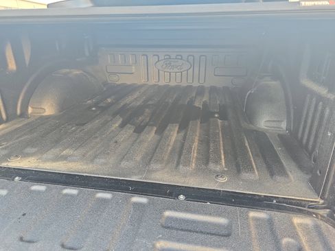 Used 2018 Ford F150 XLT w/ Equipment Group 302A Luxury image 14