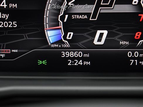 Used 2019 Lamborghini Urus image 13