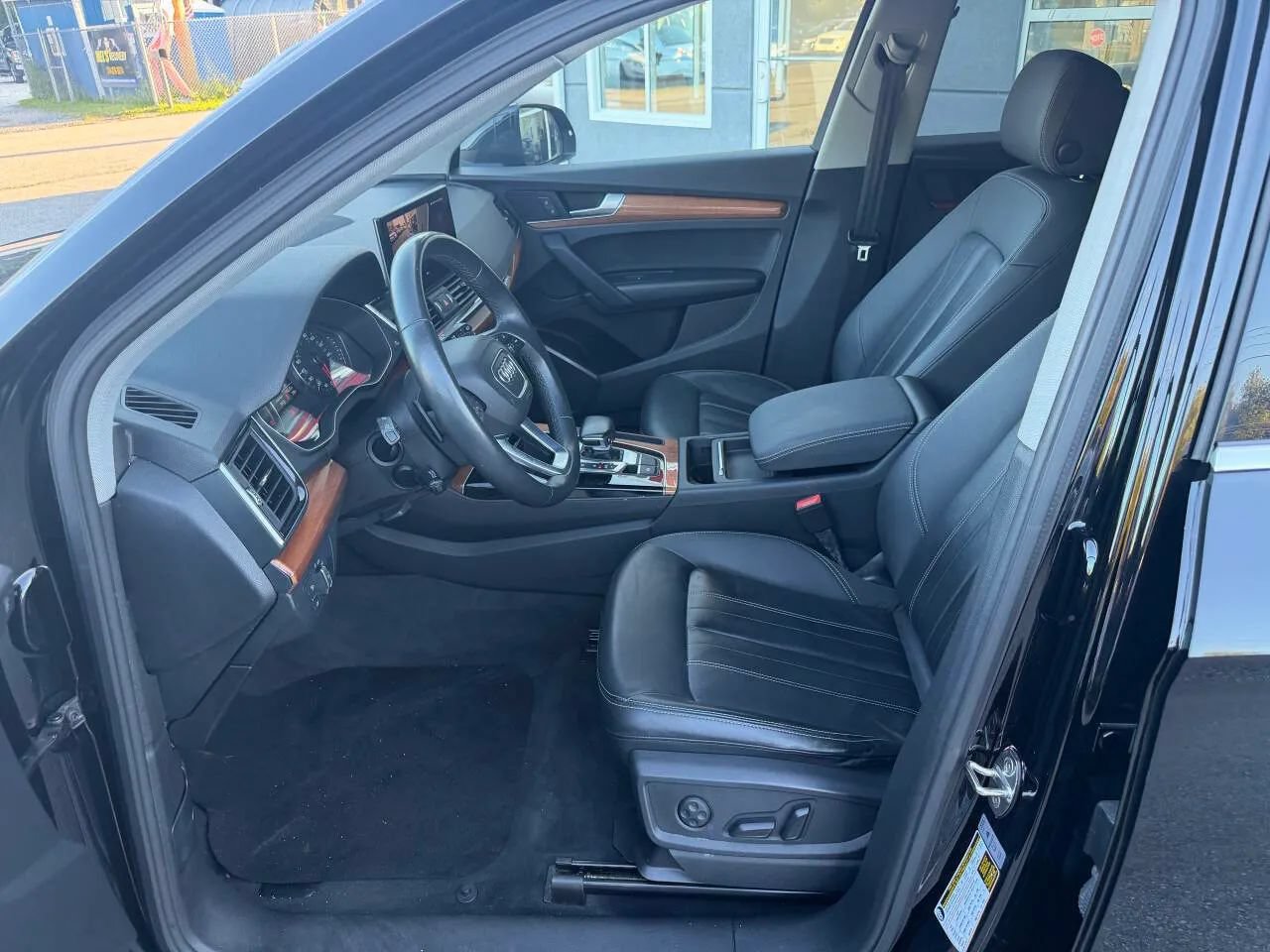 Used 2021 Audi Q5 2.0T Premium AWD/4WD image 11