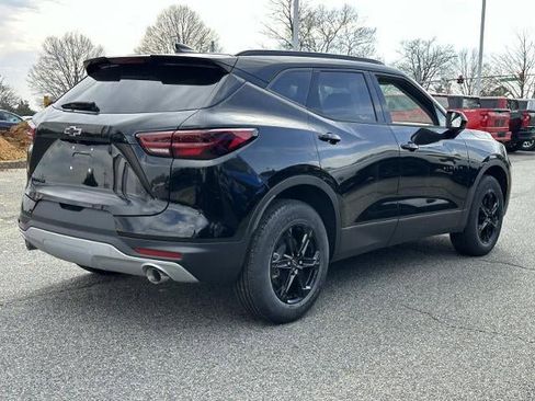 New 2025 Chevrolet Blazer LT w/ Midnight/Sport Edition image 5