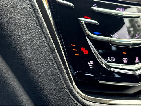 Used 2014 Cadillac CTS Performance image 8