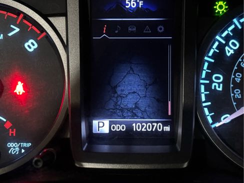 Certified 2019 Toyota Tacoma SR5 image 10