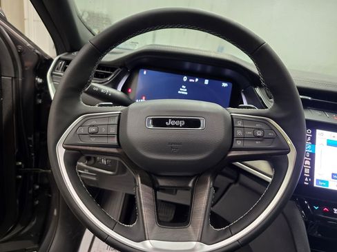 New 2026 Jeep Grand Cherokee L 4WD image 17