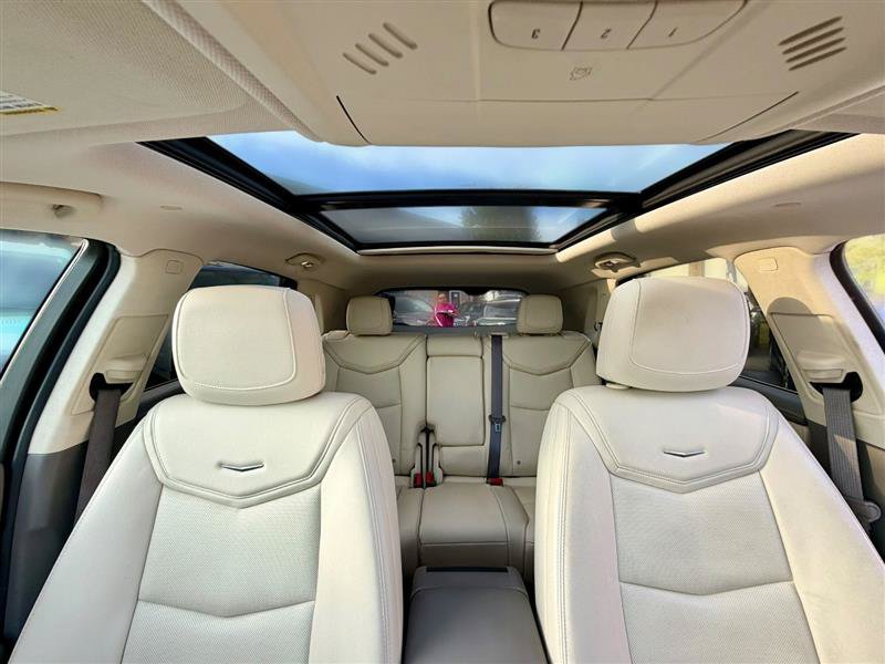 Used 2017 Cadillac XT5 Luxury w/ Driver Awareness Package FWD image 27