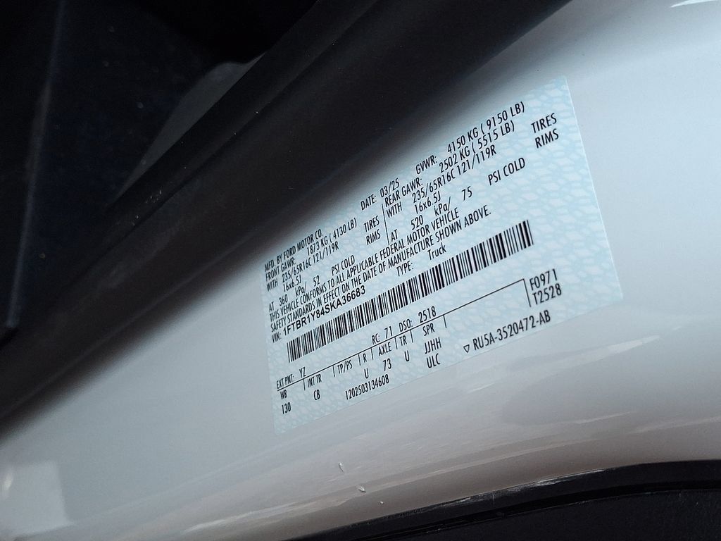 Used 2025 Ford Transit 250 Low Roof w/ Exterior Upgrade Package RWD image 27