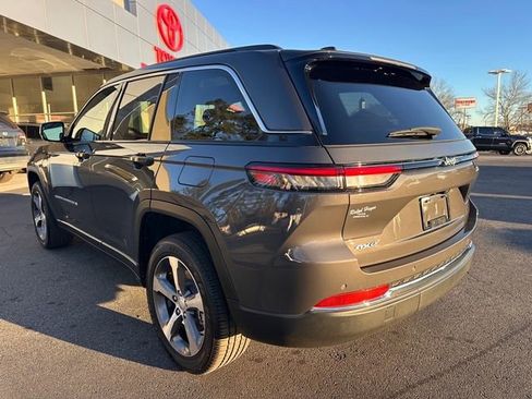 Used 2024 Jeep Grand Cherokee Limited 4xe image 5