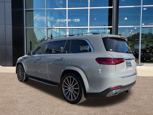 Certified 2025 Mercedes-Benz GLS 450 4MATIC image 4