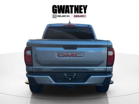 Used 2025 GMC Canyon Elevation AWD/4WD image 4