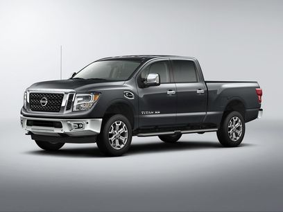 Used 2018 Nissan Titan SV w/ SV Convenience Package