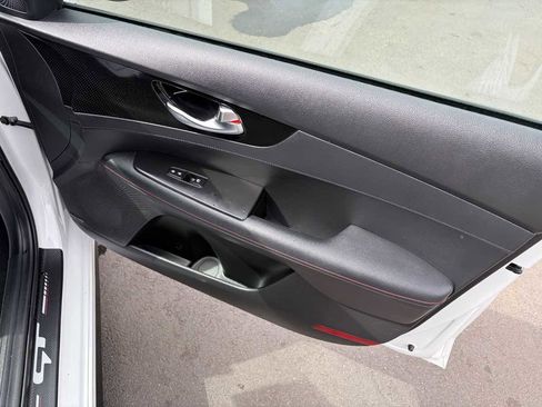 Used 2023 Kia Forte GT w/ GT2 Package FWD image 32