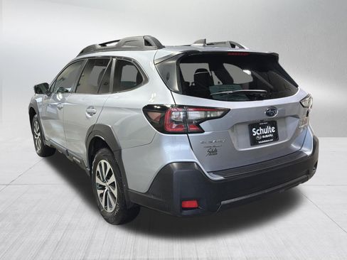 Used 2024 Subaru Outback Premium w/ Popular Package #1A AWD/4WD image 5