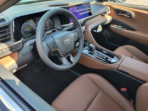 New 2026 Toyota Crown Signia AWD/4WD image 5
