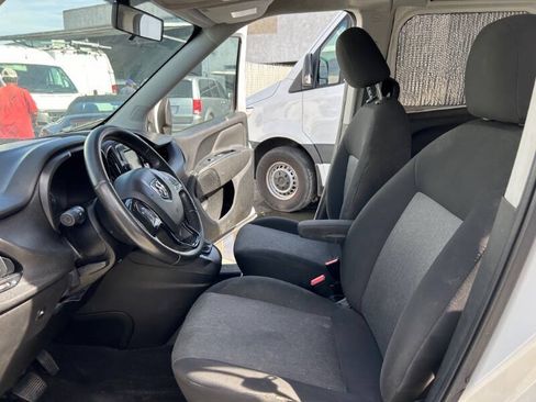 Used 2017 RAM ProMaster City Tradesman SLT w/ Rear Back-up Camera Group FWD image 16