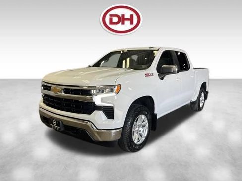 Used 2023 Chevrolet Silverado 1500 LT AWD/4WD image 7