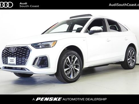 Used 2023 Audi Q5 2.0T Premium w/ Convenience Package image 1