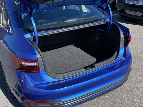 Used 2024 Volkswagen Jetta S image 12