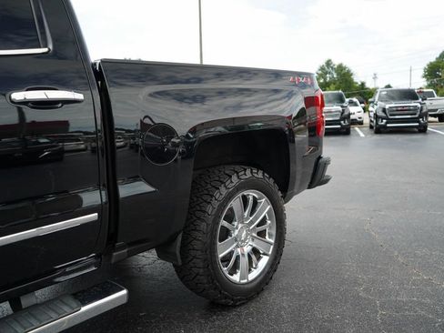 Used 2018 Chevrolet Silverado 1500 High Country AWD/4WD image 23