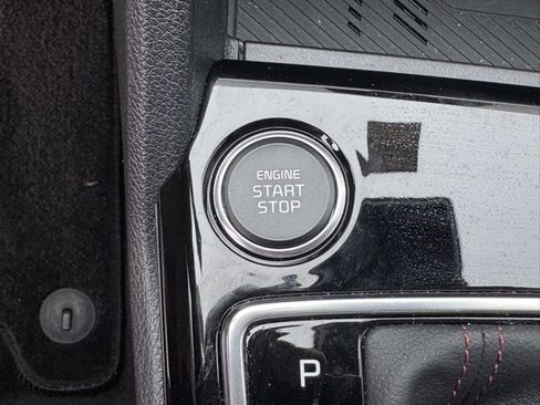 Certified 2025 Kia Sportage SX image 25