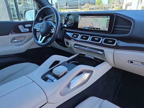 Certified 2023 Mercedes-Benz GLS 580 GLS 580 image 18