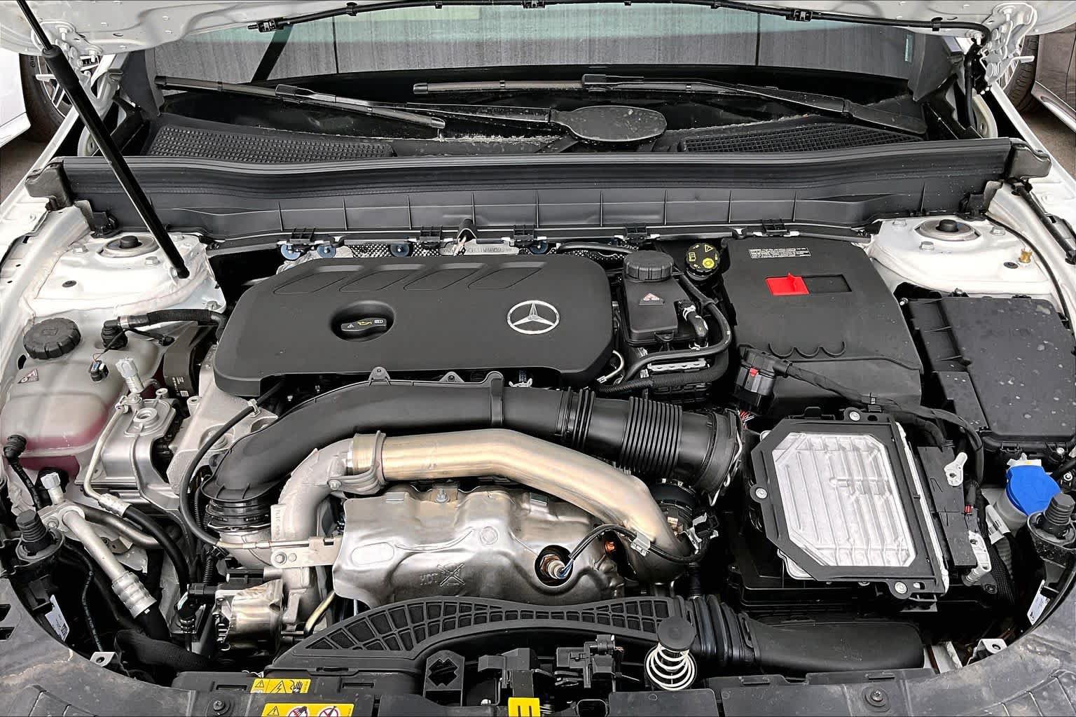 Used 2026 Mercedes-Benz GLB 250 image 18