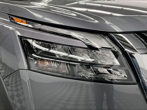 New 2025 Nissan Pathfinder Platinum w/ Cargo Package image 14