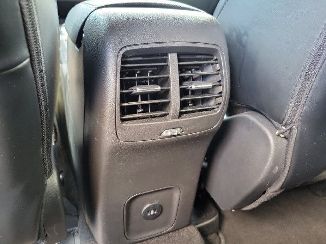Used 2025 Ford Escape ST-Line Select AWD/4WD image 14