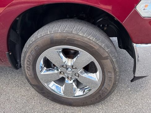 Used 2018 RAM 1500 Big Horn AWD/4WD image 12