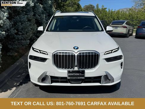 Used 2025 BMW X7 xDrive40i AWD/4WD image 2