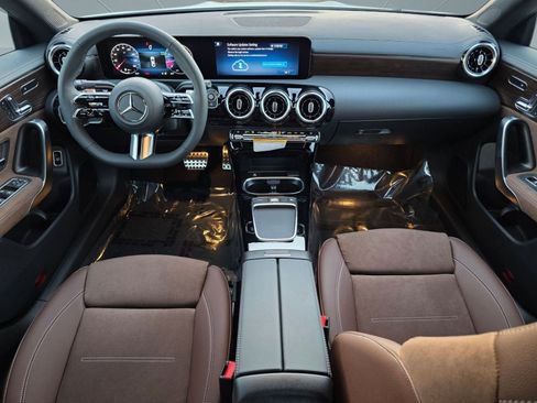 Used 2026 Mercedes-Benz CLA 250 4MATIC image 13