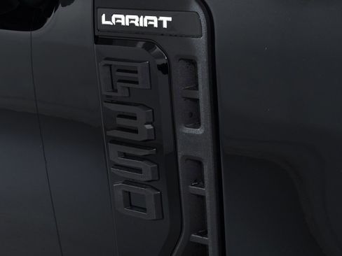 New 2026 Ford F350 Lariat w/ Black Appearance Package image 21