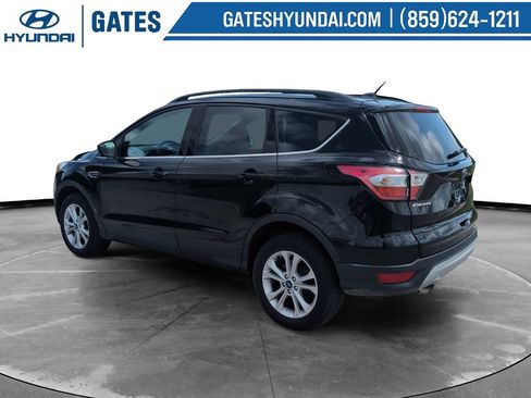 Used 2018 Ford Escape SE AWD/4WD image 7