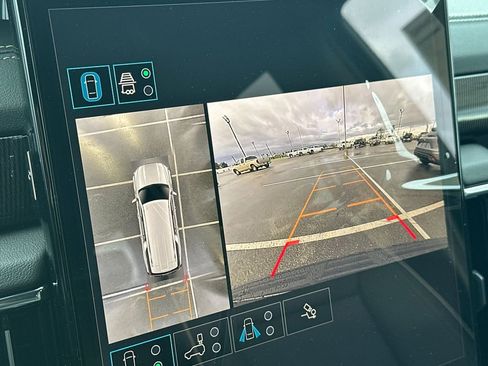 New 2026 GMC Yukon XL Elevation image 20