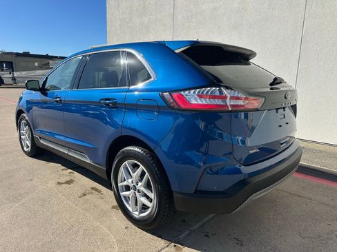 Used 2022 Ford Edge SEL image 3