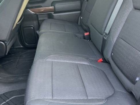 Used 2019 Chevrolet Silverado 1500 LT Trail Boss w/ Convenience Package image 11