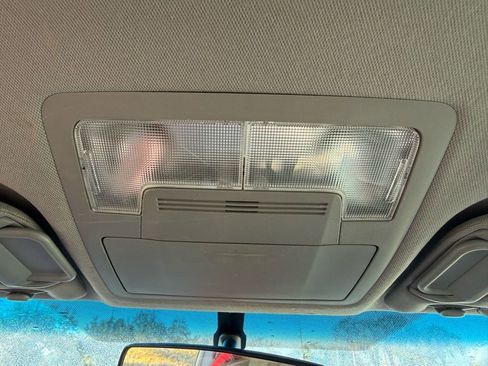 Used 2012 Toyota Camry LE image 27