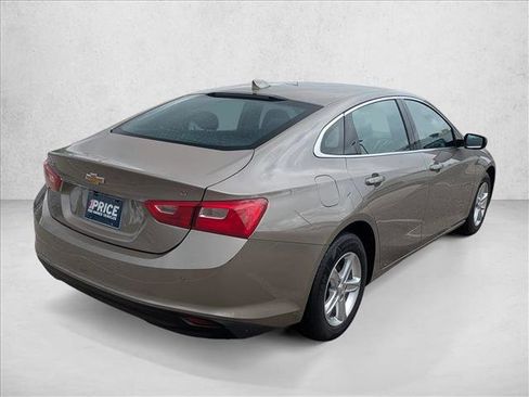 Used 2024 Chevrolet Malibu LT FWD image 5